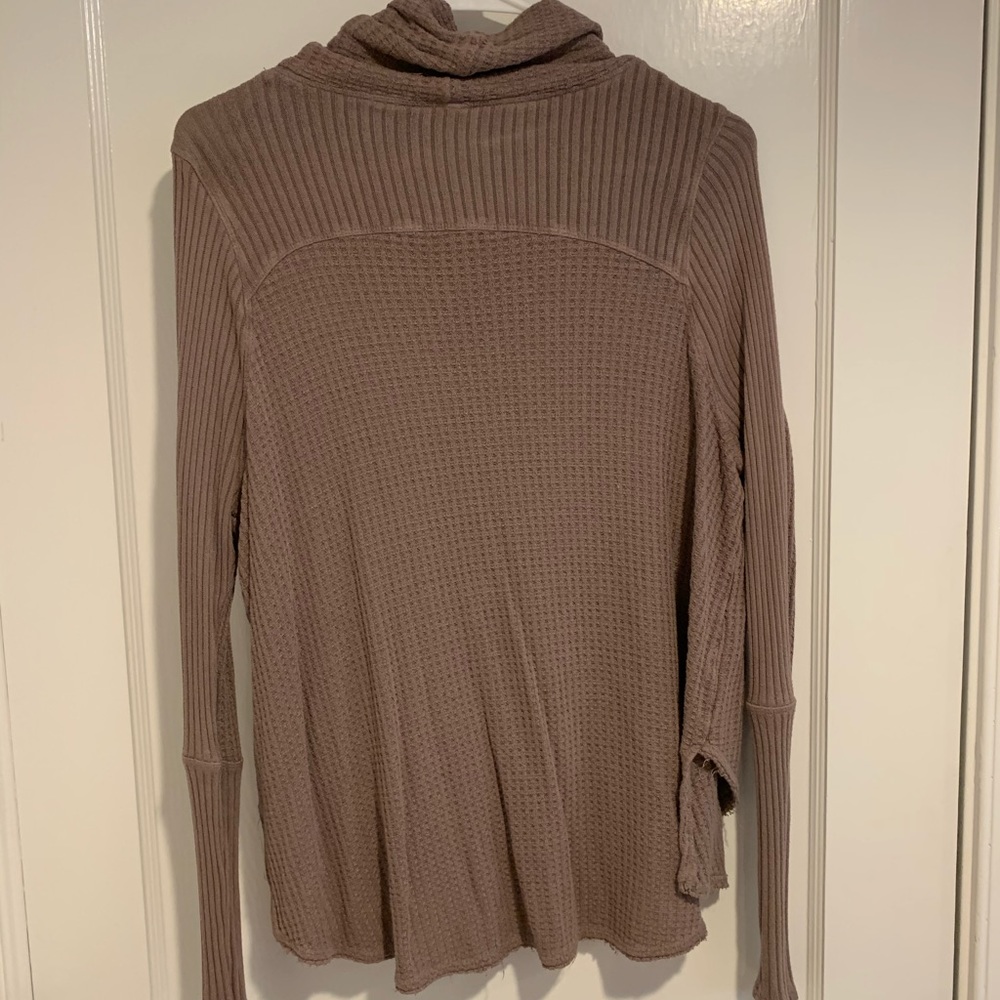 Free people Mock Neck Top - Picture 2 of 2